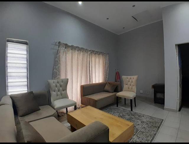 1 BEDROOM PROPERTY TO RENT IN ELDO LAKES ESTATE